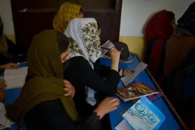 دختران افغانستان در مدارس پنهانی آرزوهایشان را جستجو می&zwnj;کنند