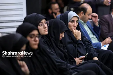 دیدار خبرنگاران و اصحاب رسانه با آیت الله علم الهدی به مناسبت روز خبرنگار