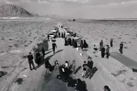 اولین دیدار خانواده شهدا از مقتل شهدای دشت مهیار + فیلم