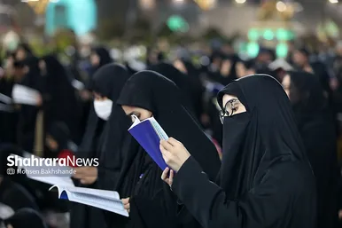 مراسم احیاء شب ۲۱ ماه رمضان در حرم مطهر رضوی