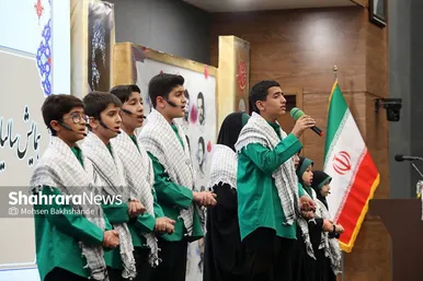 گزارش تصویری | بدرقه پیکر شهید گمنام دفاع مقدس در همایش سالیانه بسیجیان در مشهد