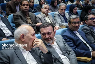 گزارش تصویری | «روایت همدلی» آیین بزرگداشت یکسال تلاش و هم‌افزایی در برنامه یکشنبه‌های اقتصادی استاندار خراسان رضوی