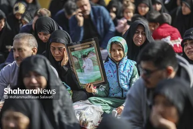 گزارش تصویری | عزاداری شهادت رهبر معظم انقلاب اسلامی، در حرم امام‌رضا(ع) - ۱