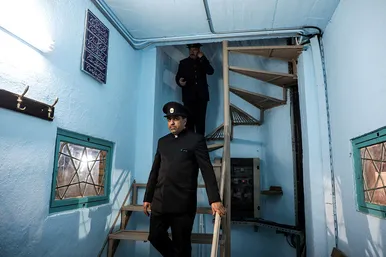 آیین سنتی نقاره نوازی سحرگاهی در حرم مطهر رضوی
