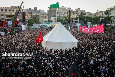 تصاویری از آئین خیمه سوزان عصر عاشورا در مشهد