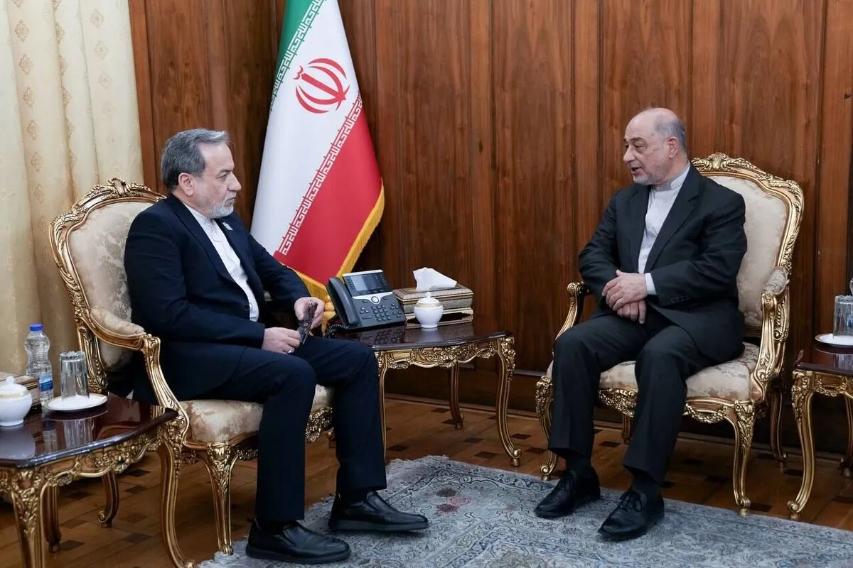 تأکید عراقچی بر تداوم دیپلماسی فعال در دیدار با سفرای ایران در اروپا