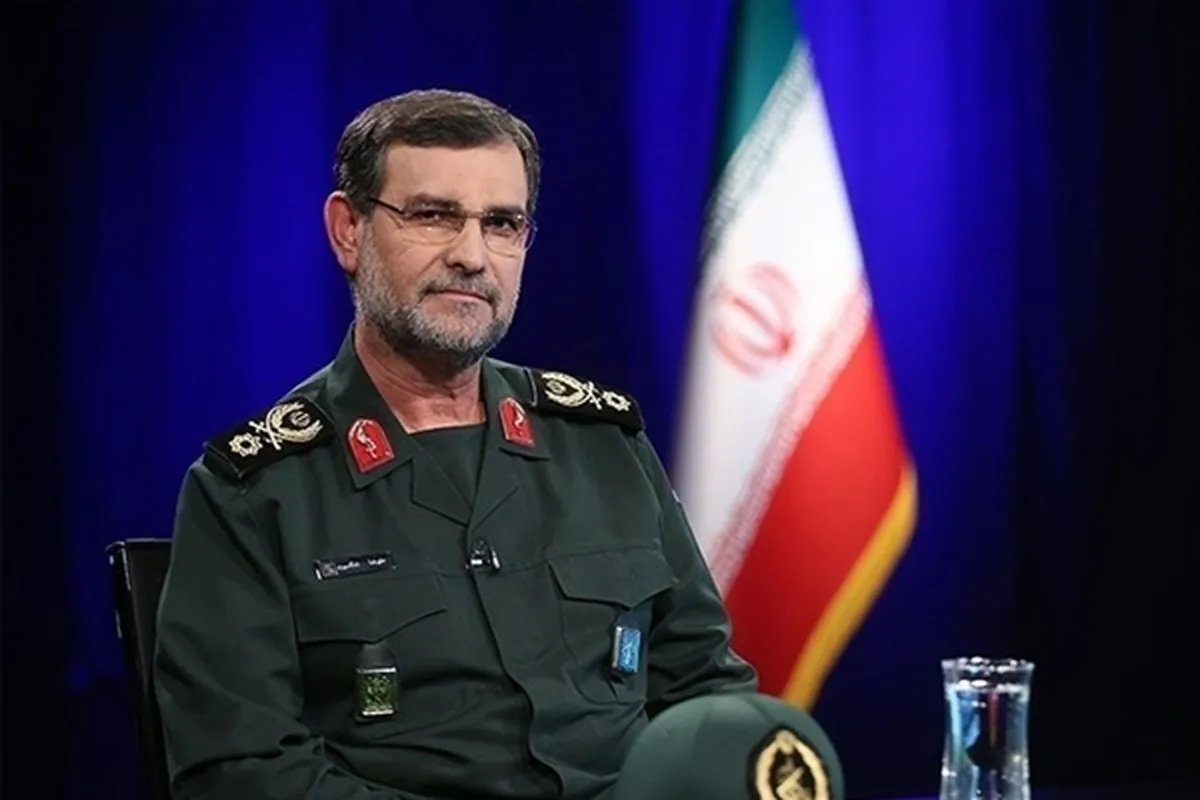 دریادار تنگسیری: آمریکا باید نام شهدای انقلاب را تا قیامت بشنود