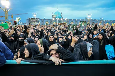 استقبال و تشییع پیکر رئیس‌جمهور و شهدای خدمت در مشهد - 4