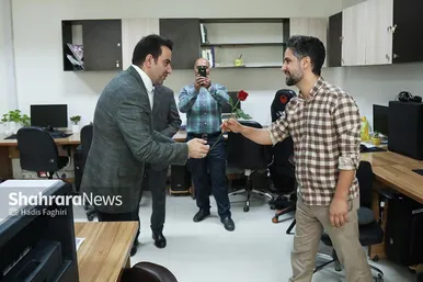 بازدید جمعی از مسئولین شهری و استانی مشهدمقدس از موسسه فرهنگی شهرآرا (۵) (۱۷ مرداد ۱۴۰۳)