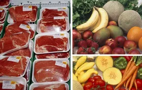 آمادگی بازار گوشت و میوه در شب عید