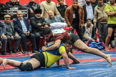 مسابقات کشتی با چوخه قهرمان قهرمانان در مشهد