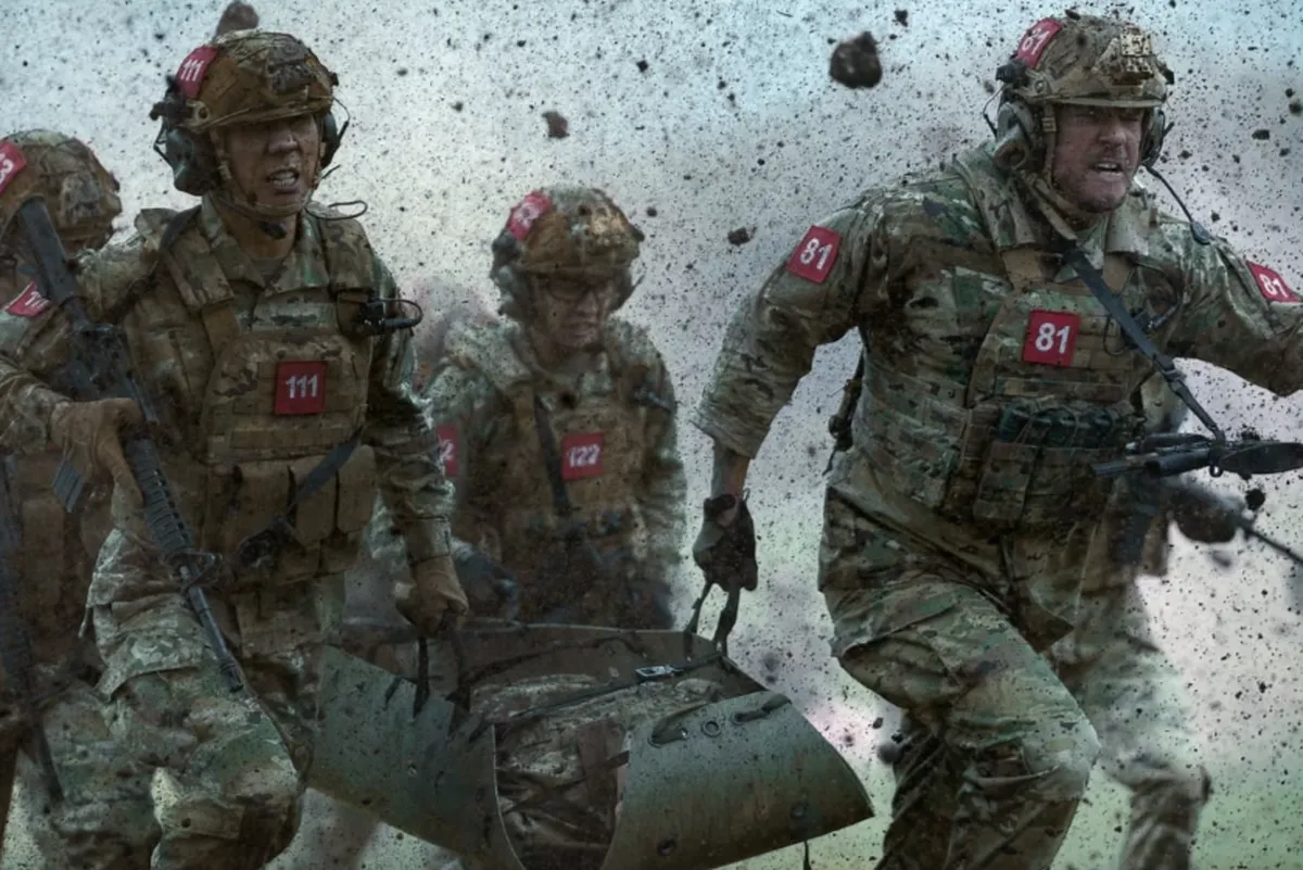 فیلم «ماشین جنگ» (War Machine) در صدر محبوب‌ترین آثار نتفلیکس + خلاصه داستان و بازیگران