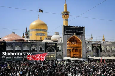 عزاداری روز شهادت امام رضا (ع) در حرم مطهر رضوی