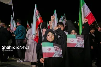 گزارش تصویری | بیعت مهاجران افغانستانی با حضور در عرصه میدان شهدای مشهد با رهبر انقلاب اسلامی