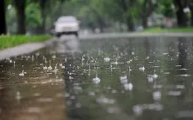 ویدئو| بارش شدید باران و تگرگ در زاهدان