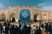دومین دیوارنگاره تعاملی «ایرانِ امام‌رضا(ع)» در حرم مطهر رضوی کتیبه‌نگاری شد