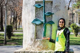 دمیدن در ریه&zwnj;های زمین