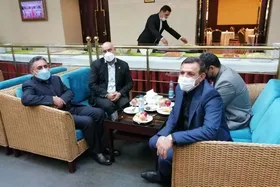 صحبت&zwnj;های عجیب سرپرست پرسپولیس در خصوص قلعه نویی و گل&zwnj;گهر| صدری: تا رای کمیته استیناف نیاید، رای قطعی نیست