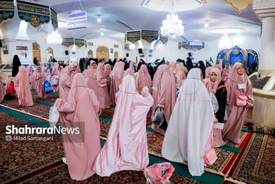 مراسم افطاری در حرم امام‌رضا(ع)