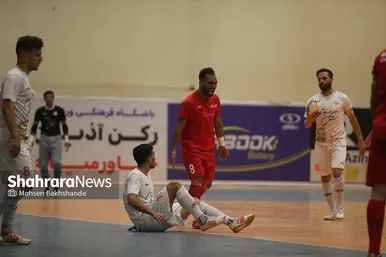 لیگ برتر فوتسال | مسابقه رکن آذین مشهد و مس سونگون