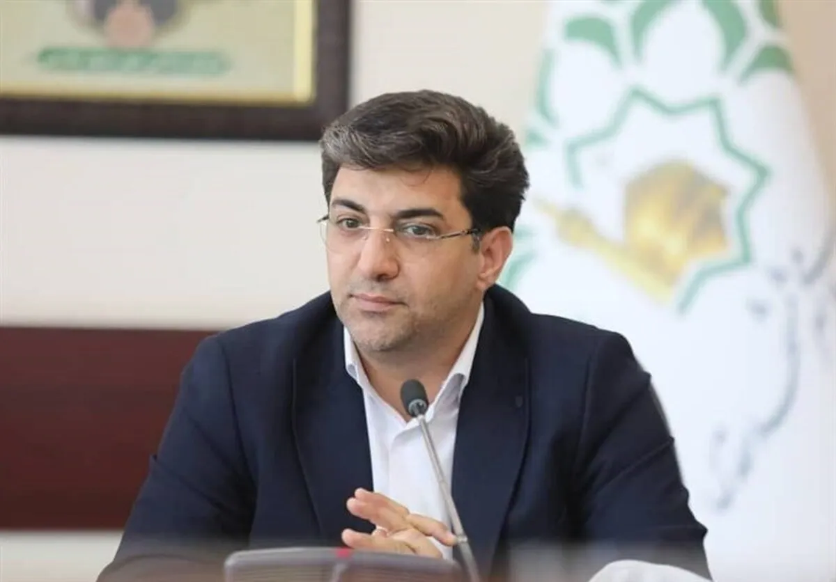 دائمی: باید در  موانع قانونی بر سر راه پارلمان شهری بازنگری صورت گیرد