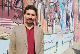 گپ و گفتی با طراح دیوارنگاره بزرگ &laquo;هویت زن مسلمان&raquo; | حجاب و مادری مانع نقش آفرینی زنان نیست