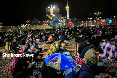 گزارش تصویری | مراسم احیای سومین شب قدر در حرم مطهر امام رضا (ع)