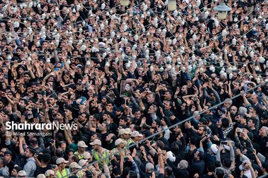 عکس‌هایی از مراسم تشییع پیکر شهدای خدمت در مشهد (۱)