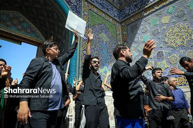 عزاداری روز شهادت امام رضا (ع) در حرم مطهر رضوی
