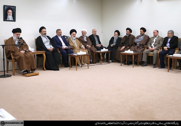 رهبر معظم انقلاب: ایستادگی ملت ایران در برابر آمریکا حقیقتی جذاب برای دنیا است