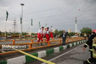 تصاویری از آب گرفتگی در میدان انقلاب اسلامی مشهد (۲۶ اردیبهشت ۱۴۰۳)