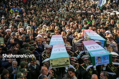 گزارش تصویری | تشییع پیکرهای مطهر ۴ شهید مرزبانی و دفاع مقدس در مشهد (۷ بهمن ۱۴۰۳)