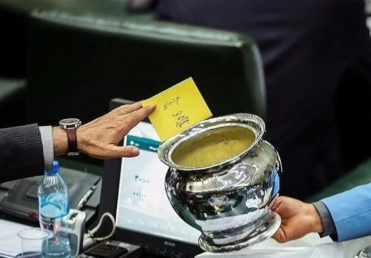 چرا طرح شفافیت آرای نمایندگان در مجلس رأی نیاورد؟