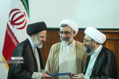 عکس‌هایی از شهید آیت‌الله سید ابراهیم رئیسی در گذر زمان (۱)