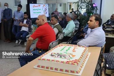 جشن صمیمانه به مناسبت چهاردهمین سالگرد تاسیس روزنامه شهرآرا