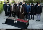 اقامه نماز رهبر معظم انقلاب بر پیکر عباس شیبانی | دکتر شیبانی به‌‎معنای واقعی کلمه مبارز و مشغول کار و تلاش بود + تصاویر