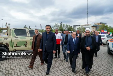 گزارش تصویری | ورود نخستین کاروان کمک‌های بشردوستانه قرقیزستان به ایران از مرز سرخس