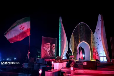 گزارش تصویری | آیین رونمایی از یادمان شهدای گمنام بوستان ملت