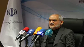 وزیر آموزش و پرورش: مأموریت دادم تغییرات کتب درسی، رصد و اصلاح شود | دختران میهن شایسته احترام&zwnj;اند