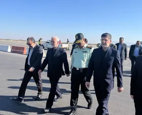 اسکندر مومنی،&nbsp;وزیر کشور، وارد مشهد مقدس شد &nbsp;