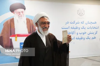 عکس‌هایی از آخرین روز ثبت‌نام کاندیداهای چهاردهمین دوره انتخابات ریاست‌جمهوری ۱۴۰۳