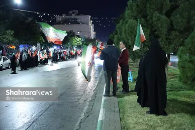 گزارش تصویری | دویست‌وبیست‌وهشتمین شب حضور مردم مشهد در خیابان