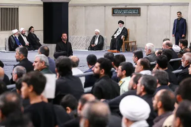 گزارش تصویری | سخنرانی رهبر معظم انقلاب در مراسم عزاداری شهادت امام رضا(ع)