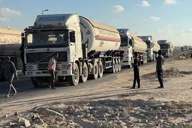 کامیون&zwnj;های حامل گاز و سوخت پس از ۱۰ ماه وارد غزه شدند