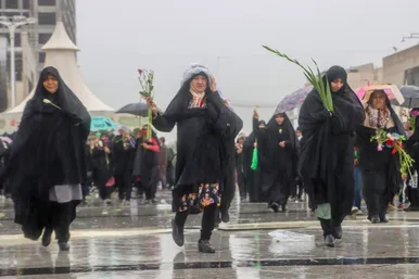 گلباران حرم رضوی