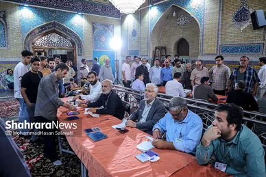 آخرین ساعات انتخابات ریاست جمهوری در حرم مطهر رضوی