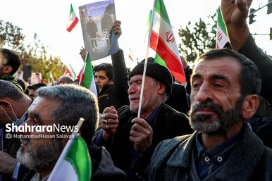 تشییع با شکوه ۳ شهید مدافع امنیت در مشهد