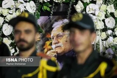 عکس‌هایی از ورود پیکر استاد محمود فرشچیان به کشور