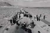 اولین دیدار خانواده شهدا از مقتل شهدای دشت مهیار + فیلم