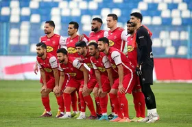 سپاهان با زنیت بازی می&zwnj;کند، پرسپولیس استراحت